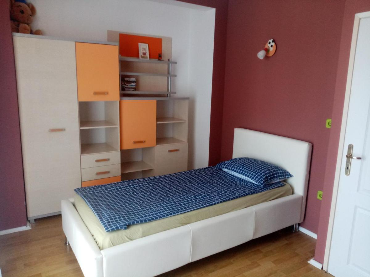 Apartments Puntica Лижнян Экстерьер фото